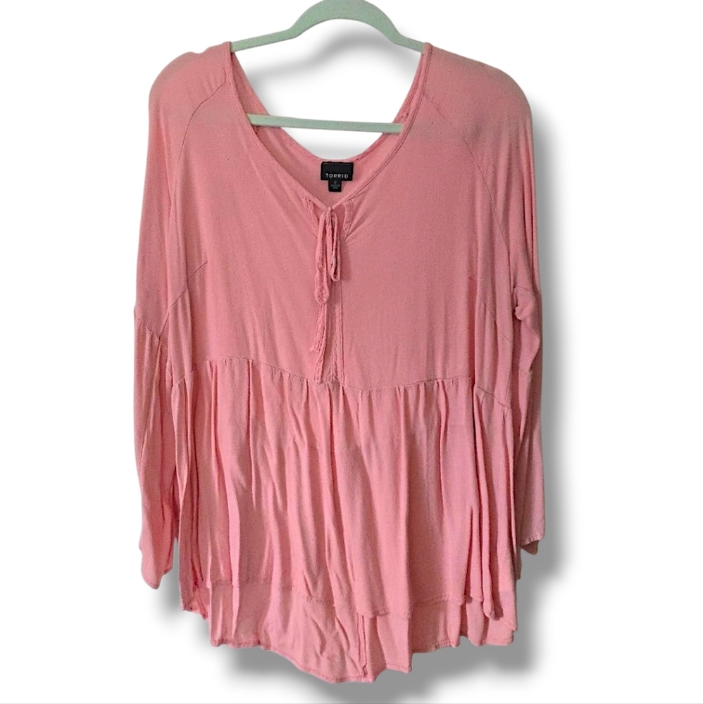 Torrid Light Pink Flowy Long Sleeeve Blouse Defined Waist Tie Neck Size 0x 12